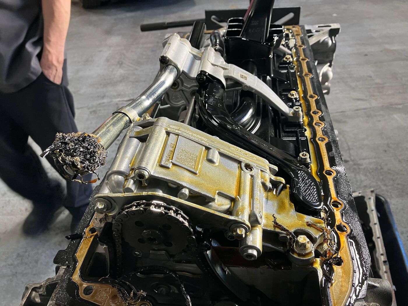 Oil pump pickup on an S55 clogged with metal debris